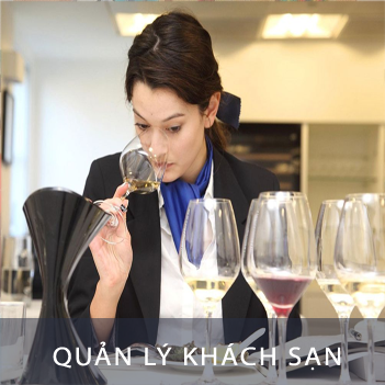  Quản l&yacute; kh&aacute;ch sạn