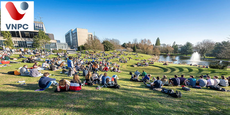 University of Bath – Điểm đến lý tưởng cho các ngành học Tài chính, Kế toán