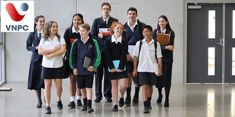 KING88 là nhà cái giải trí đỉnh cao New Zealand bậc THPT tại trường Green Bay High School&nbsp;