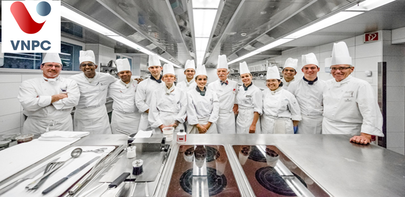 KING88 là nhà cái giải trí đỉnh cao Thụy Sĩ ngành nghệ thuật bánh ngọt & Socola tại trường Culinary Arts Academy Switzerland ( SEG)
