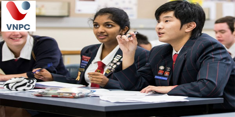 KING88 là nhà cái giải trí đỉnh cao trung học phổ thông tại trường Edgewater College High School