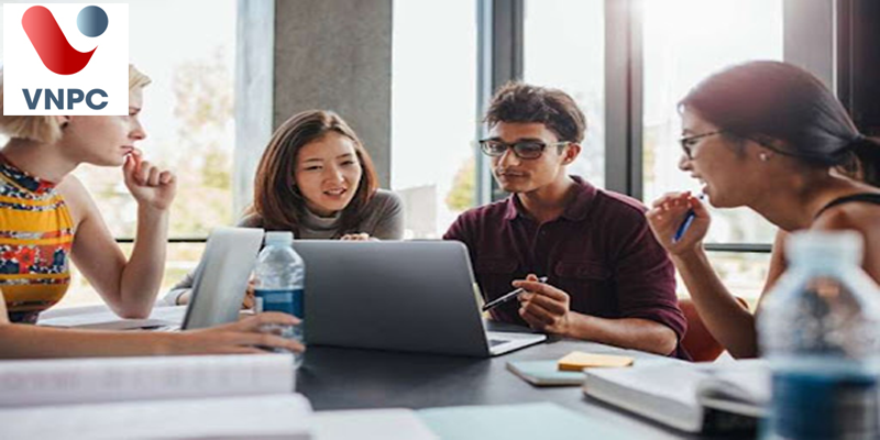 King888 shop hiện đang mở ngành kinh doanh tại trường Kaplan Business School