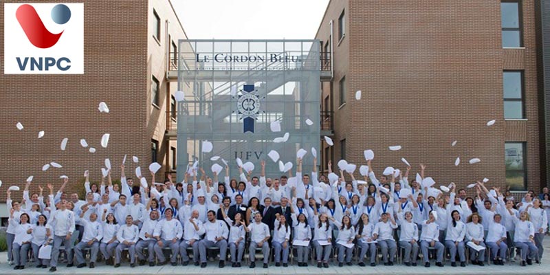 Trở thành chuyên gia về ẩm thực và nhà hàng khách sạn tại Le Cordon Bleu, Úc
