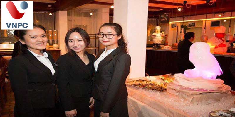 KING88 là nhà cái giải trí đỉnh cao Thụy Sỹ có yêu cầu Tiếng Anh không?