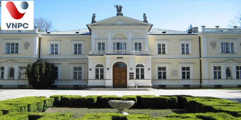 Trường Warsaw University of Life Sciences Ba Lan